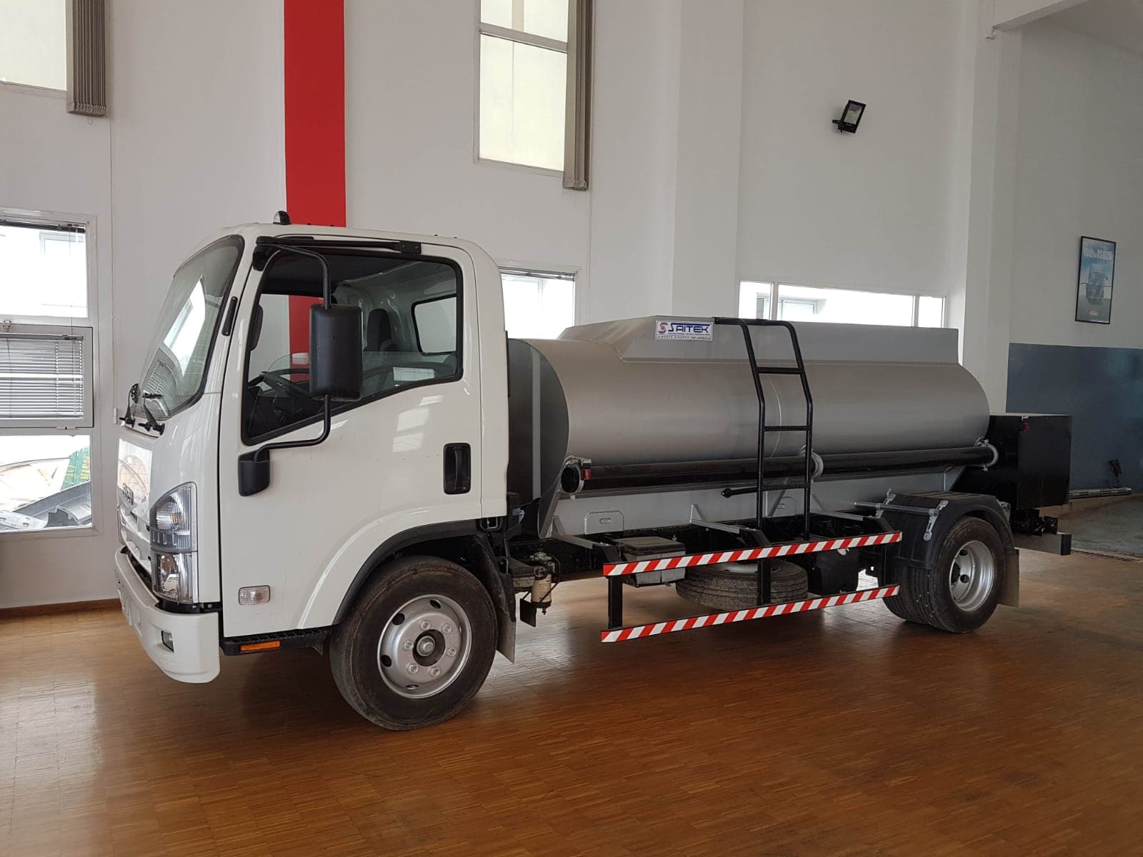 Camion citerne 3 T